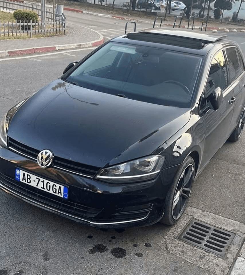 Volkswagen Golf 6 me qera në Rinas – €20/ditë | Rental Koli